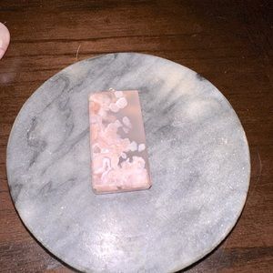 Flower agate pendant